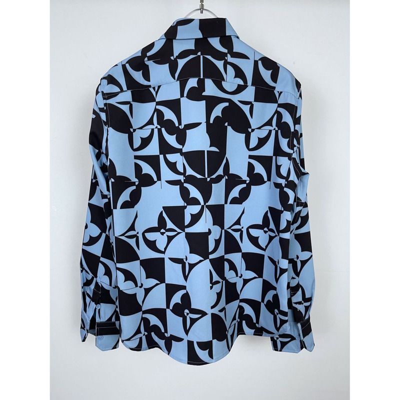 l**is V*t*n long sleeved shirt