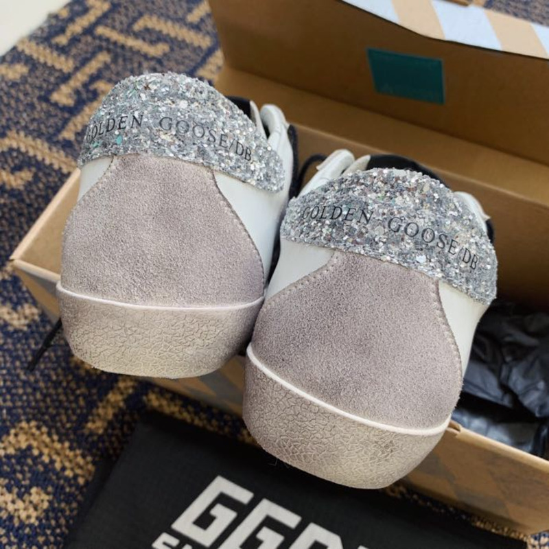 golden goose men’s S*per-star sneakers with suede star and sliver glitterheel tab