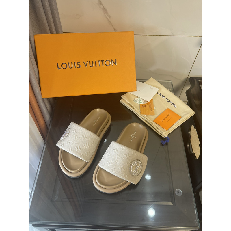 l**is V*t*n pool pillow flat comfort mules taupe