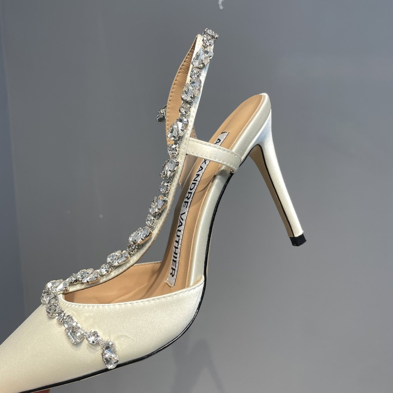 Alexandre Vauthier Pointed Toe Rhinestone High Heels Stiletto Silk Sandals White