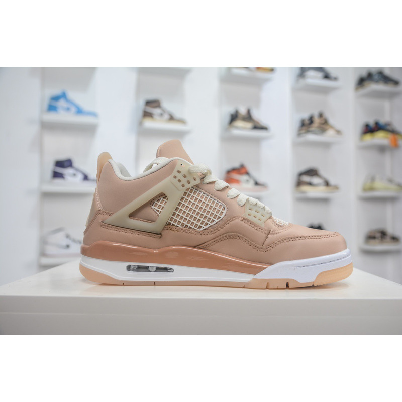 Air Jordan 4 Retro