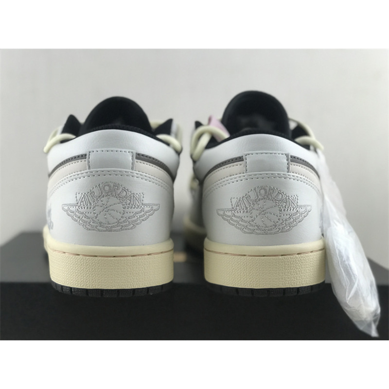 Jordan 1 Dunk Low in White&Grey