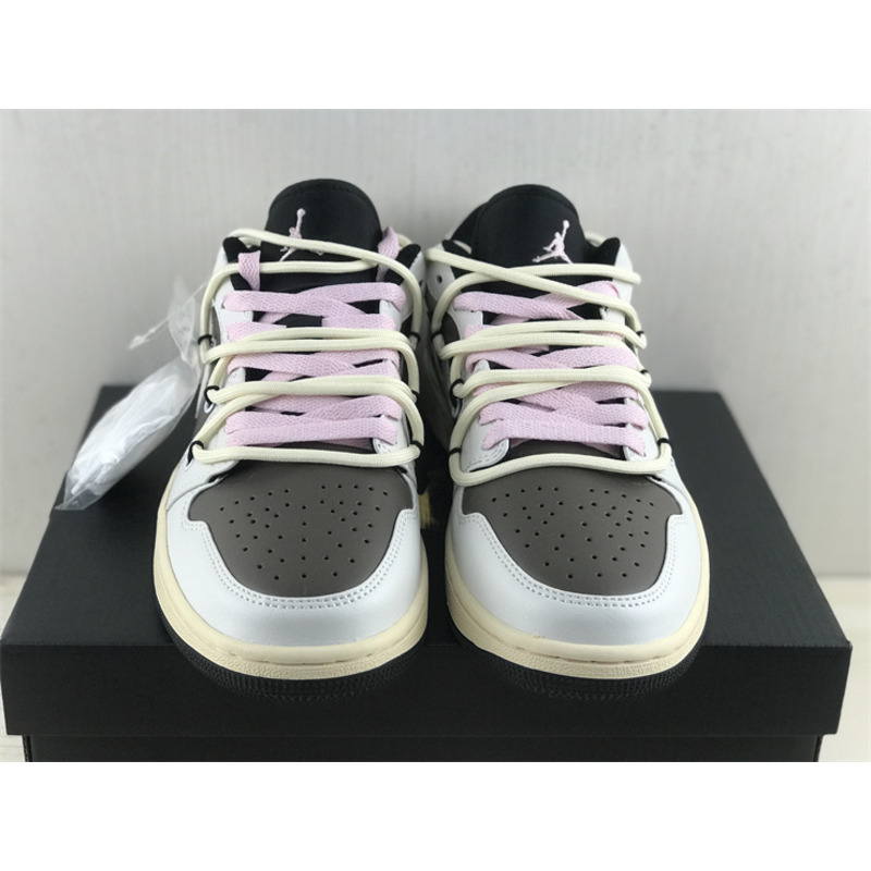 Jordan 1 Dunk Low in White&Grey