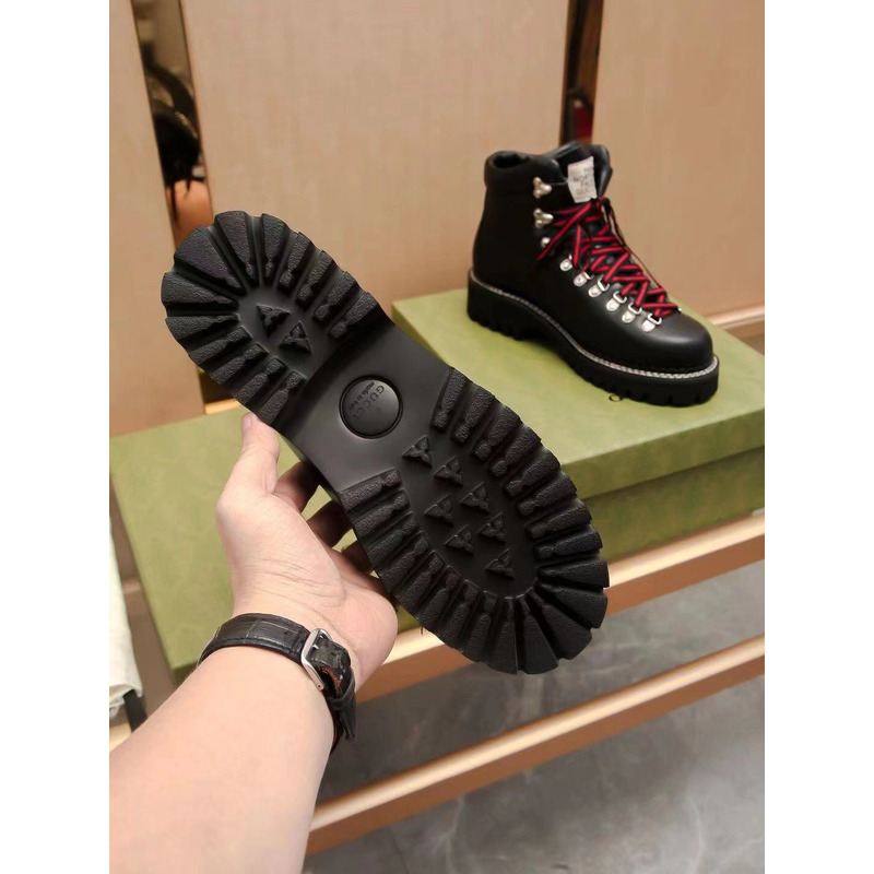 g*u*i x t*f boot black
