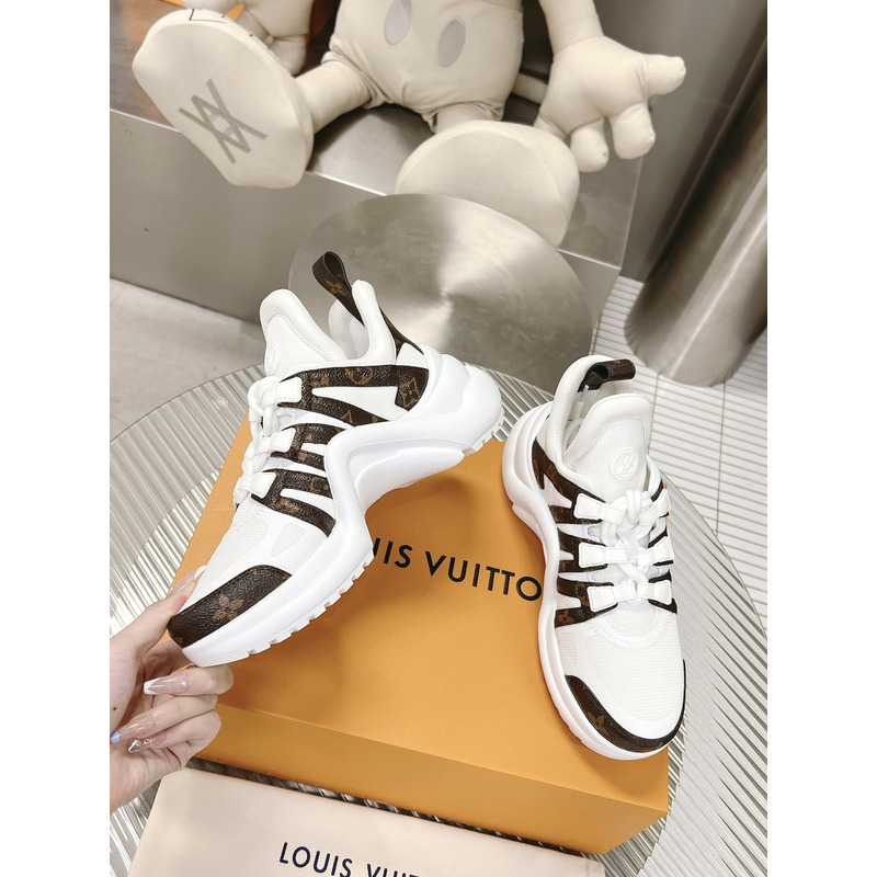 l**is V*t*n archlight sneakers white
