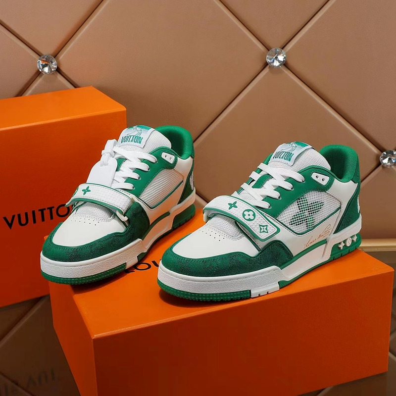 l**is V*t*n tranier sneaker green