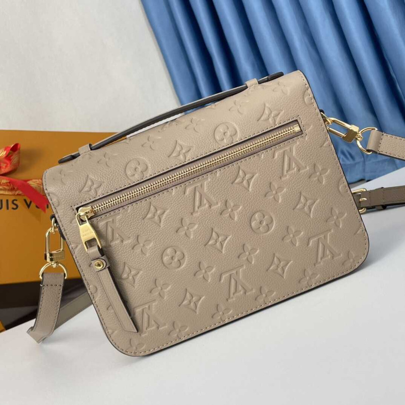l**is V*t*nl**is V*t*n pochette metis monogram empreinte leather grey
