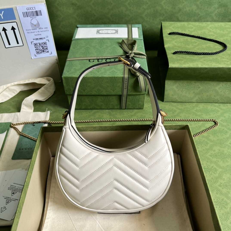 G*u*i gg marmont matelassé mini bag white