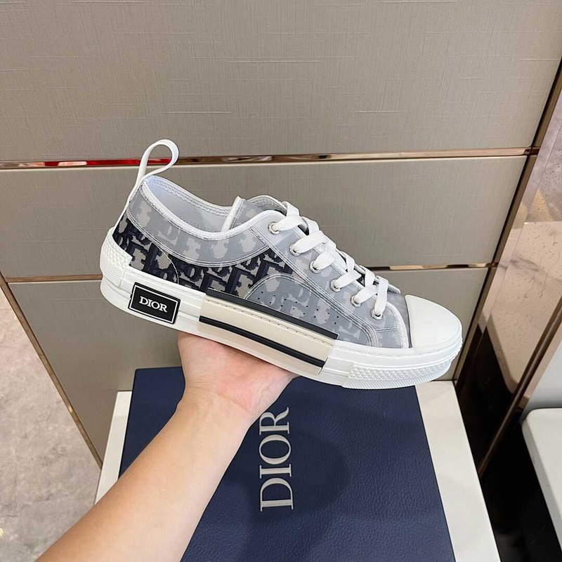 D*or essentials b23 lowtop sneaker black and white D*or oblique canvas white
