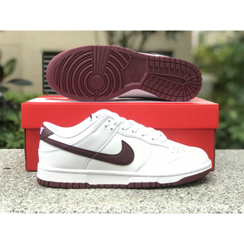 Nike Dunk Low \