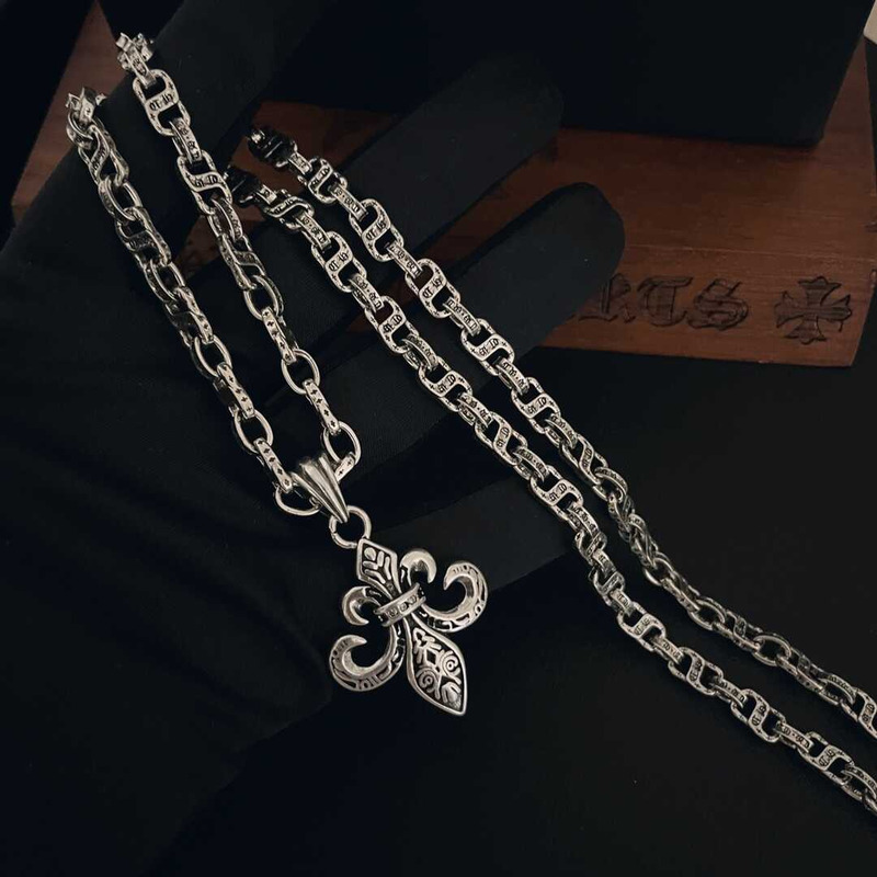 Ch*0me heart titanium steel crow heart cross necklace