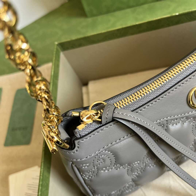 G*u*i gg matelasse leather bag gray