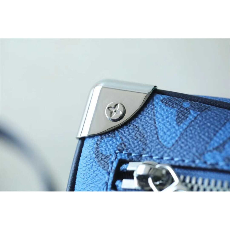 l**is V*t*n mini soft trunk abyss blue