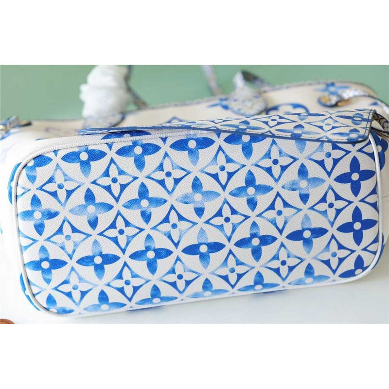 l**is V*t*n neverfull mm monogram blue