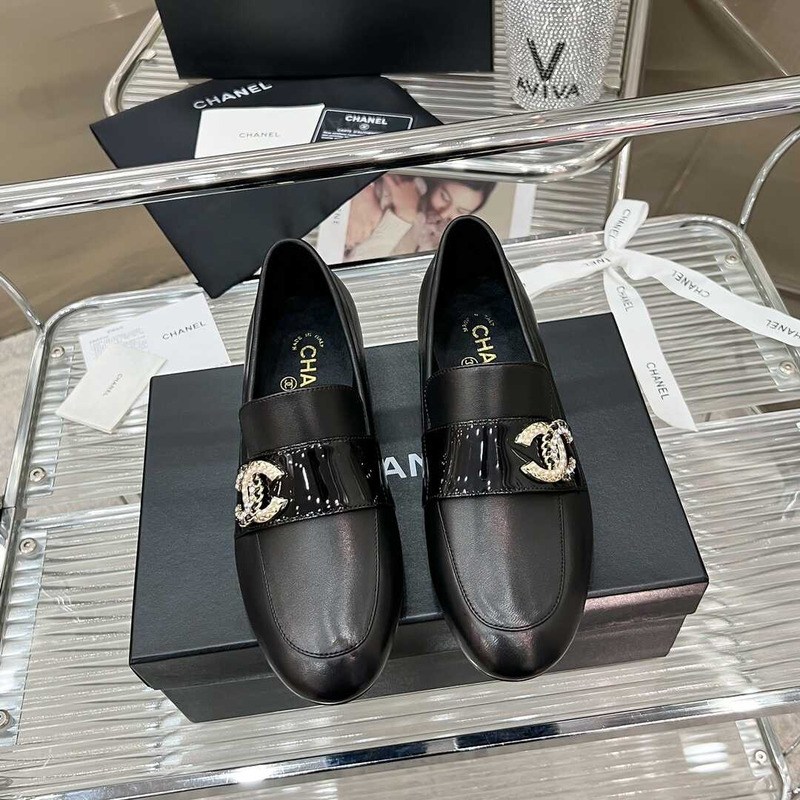 Ch*el classic logo loafers all black