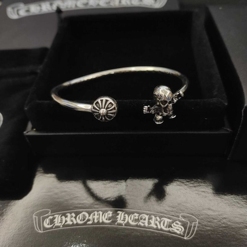 Ch*0me heart skull opening bracelet