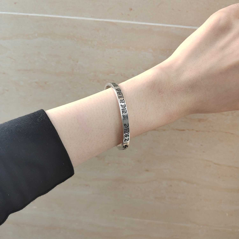 Ch*0me heart classic engraved bracelet
