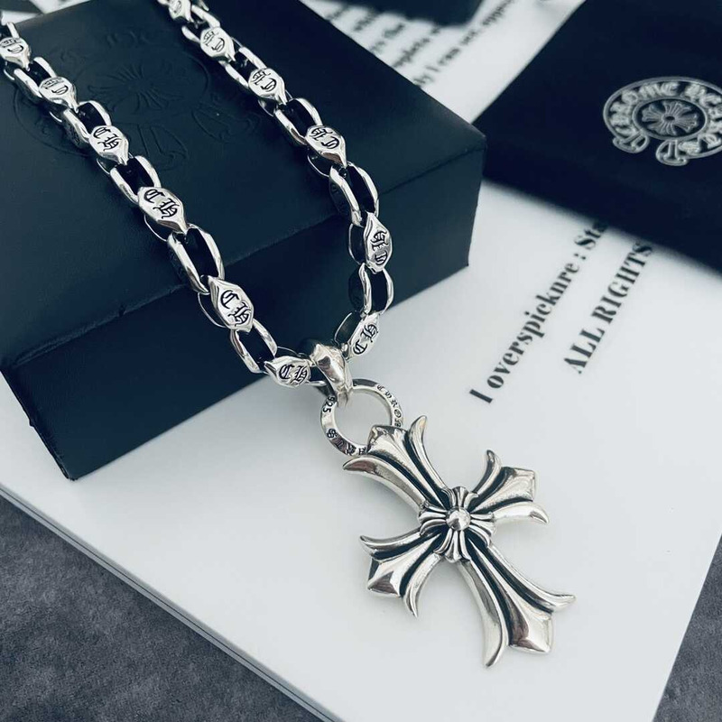 Ch*0me heart cross necklace