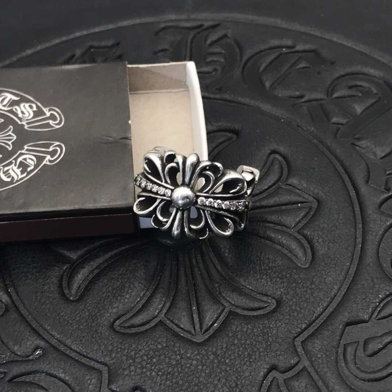 Ch*0me heart classic oval sterling silver ring