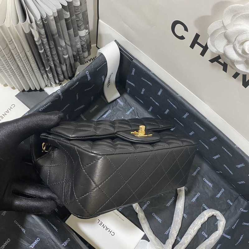 Ch*el classic flap mini shoulder bag black