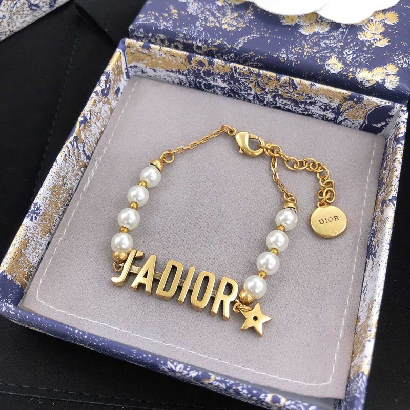 D*or j\