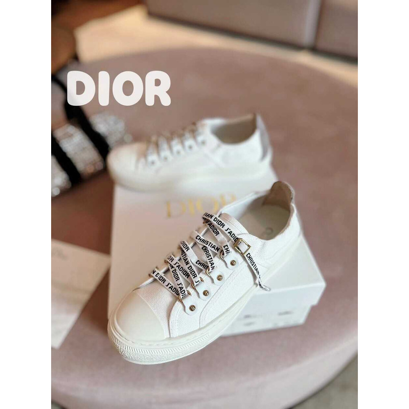 D*or walk\