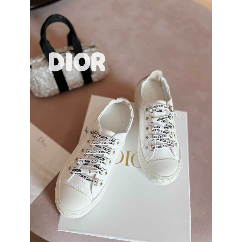 D*or walk\