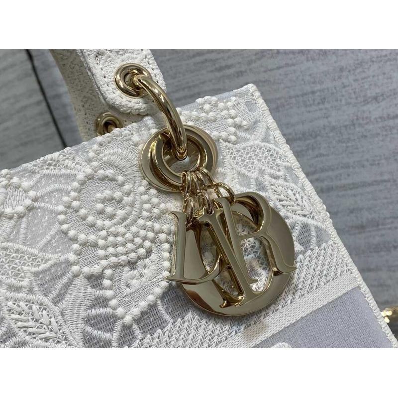 D*or medium lady d-lite bag embroidery white