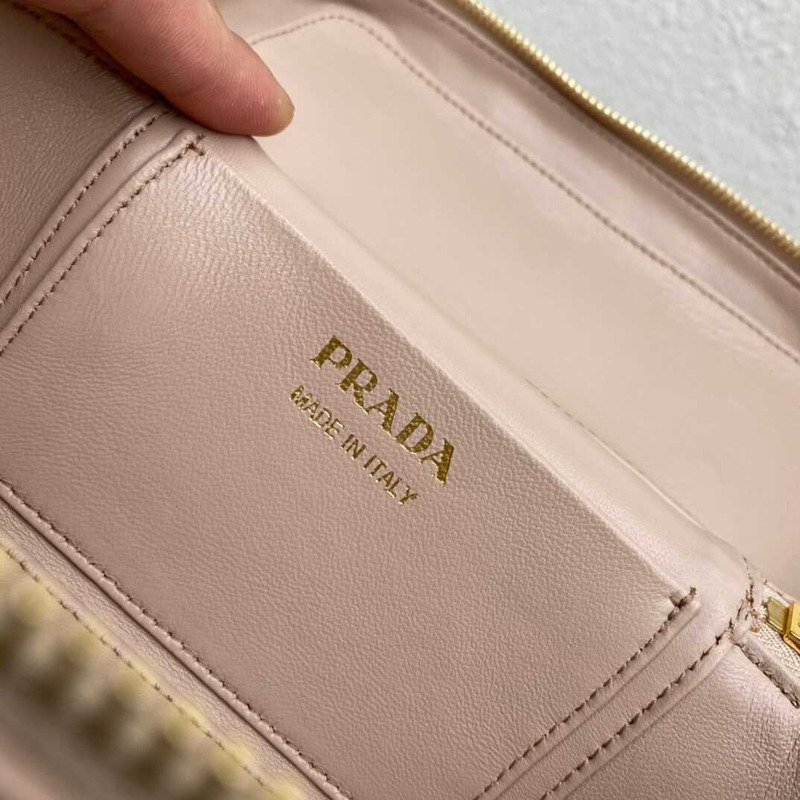 Pra*a re-edition 2005 shoulder bag nylon mint  pink