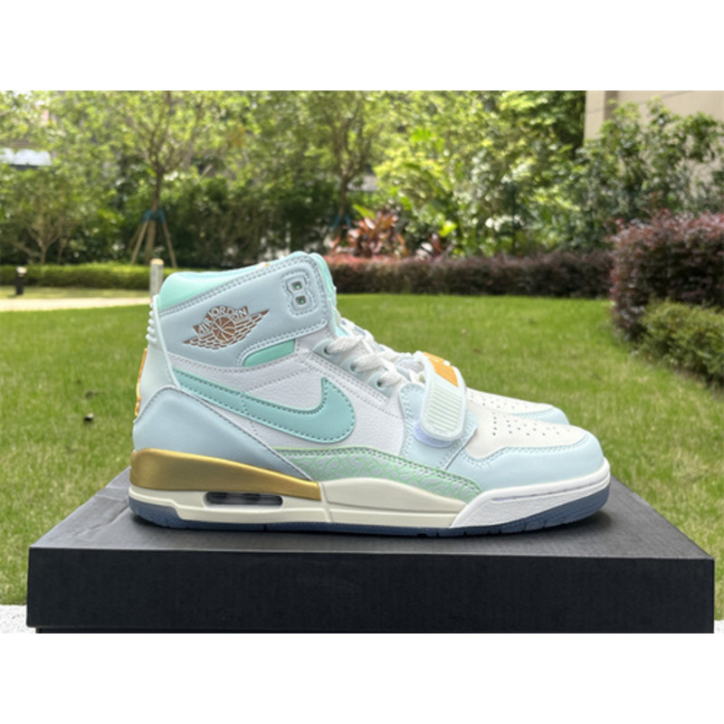 Jordan Legacy 312 Year Of The Tiger High-Top Sneaker Green Sail/Pistachio Frost Retro