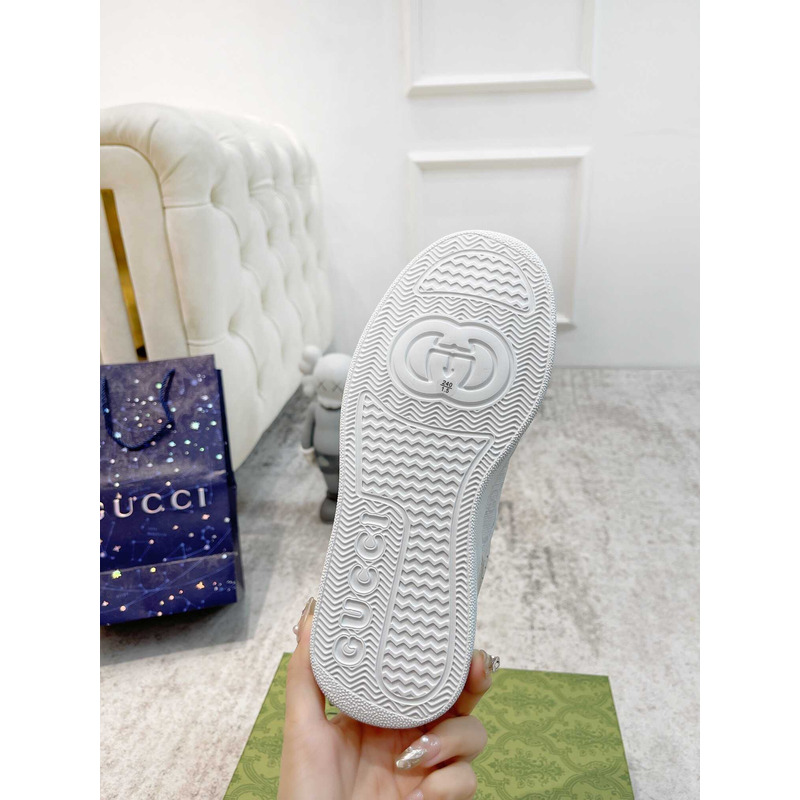 g*u*i damensneaker mit gg weißer und grauer gg S*p*e-canvas