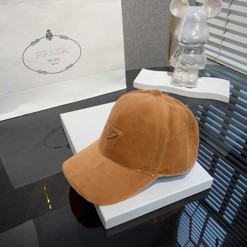 Pra*a velvet baseball cap brown
