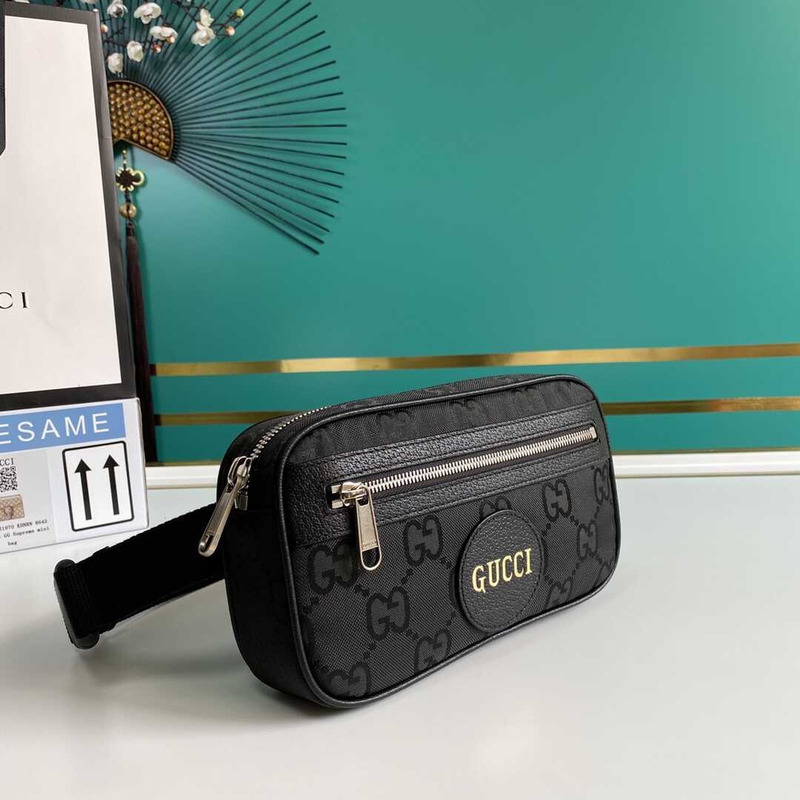 G*u*i off the grid gg belt bag black