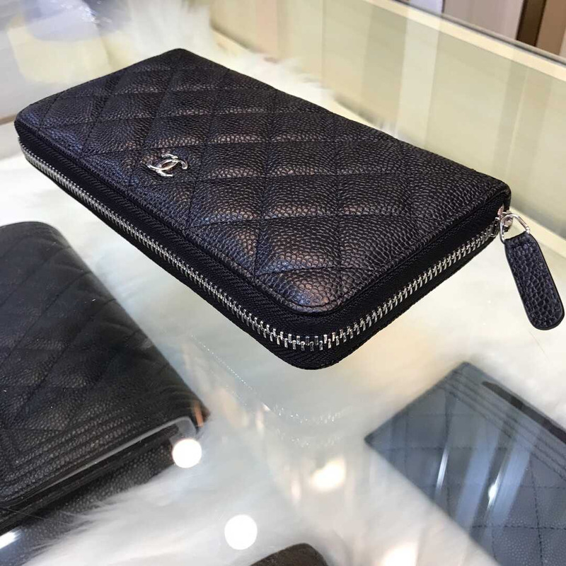 Ch*el gusset zip around wallet quilted caviar silver-tone large black