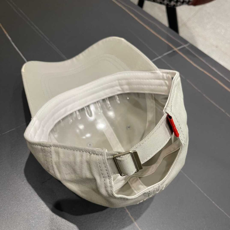 Pra*a re-nylon baseball cap in grey and white