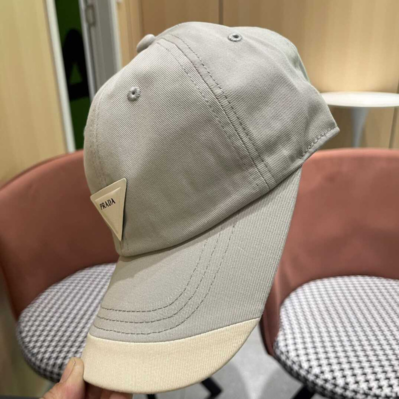 Pra*a re-nylon baseball cap in grey and white