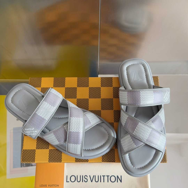 l**is V*t*n venice mule in grey