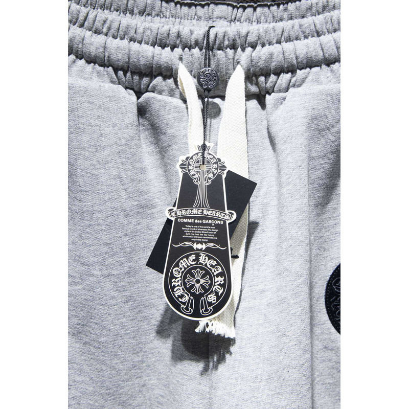 Ch*0me heart embroidered cotton shorts grey