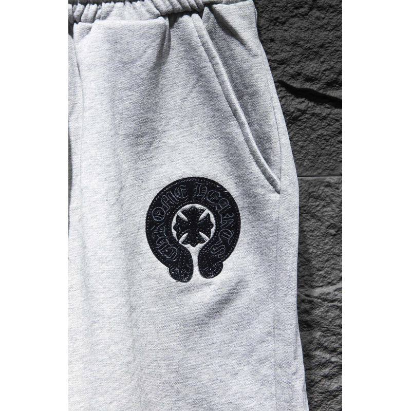 Ch*0me heart embroidered cotton shorts grey