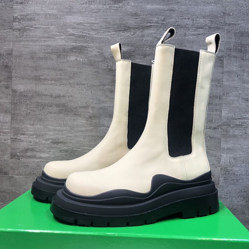 Bo*te*ga ve*ne*ta tire rubber-trimmed leather chelsea boots