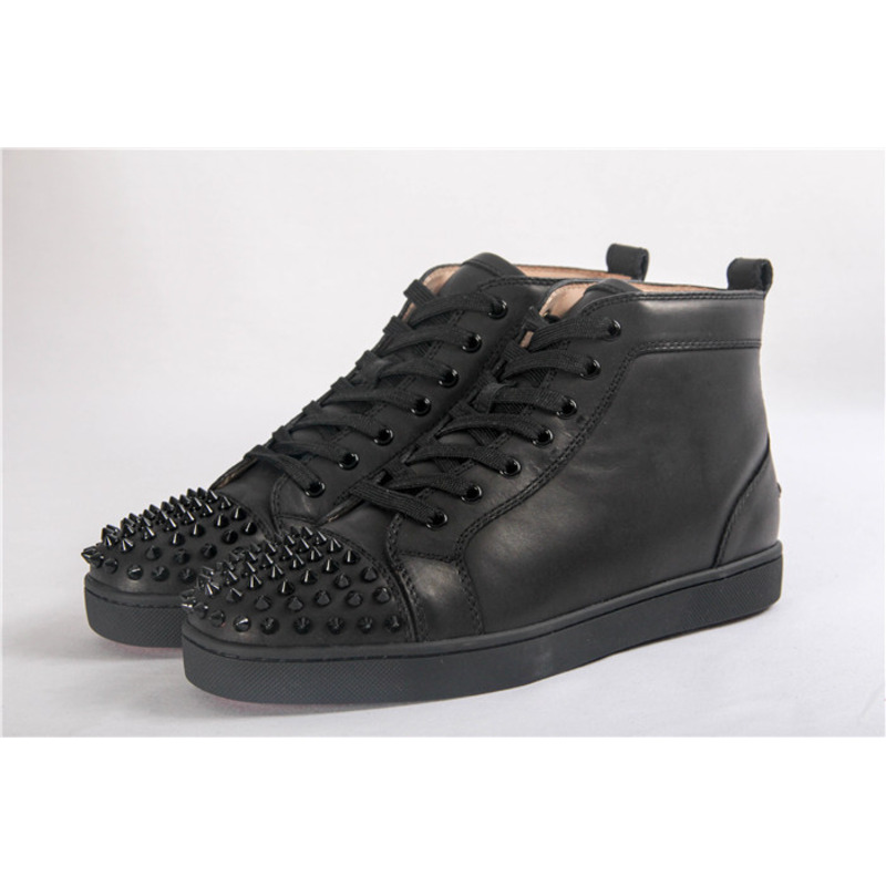 Ch**an louboutin limited version l**is spikes men