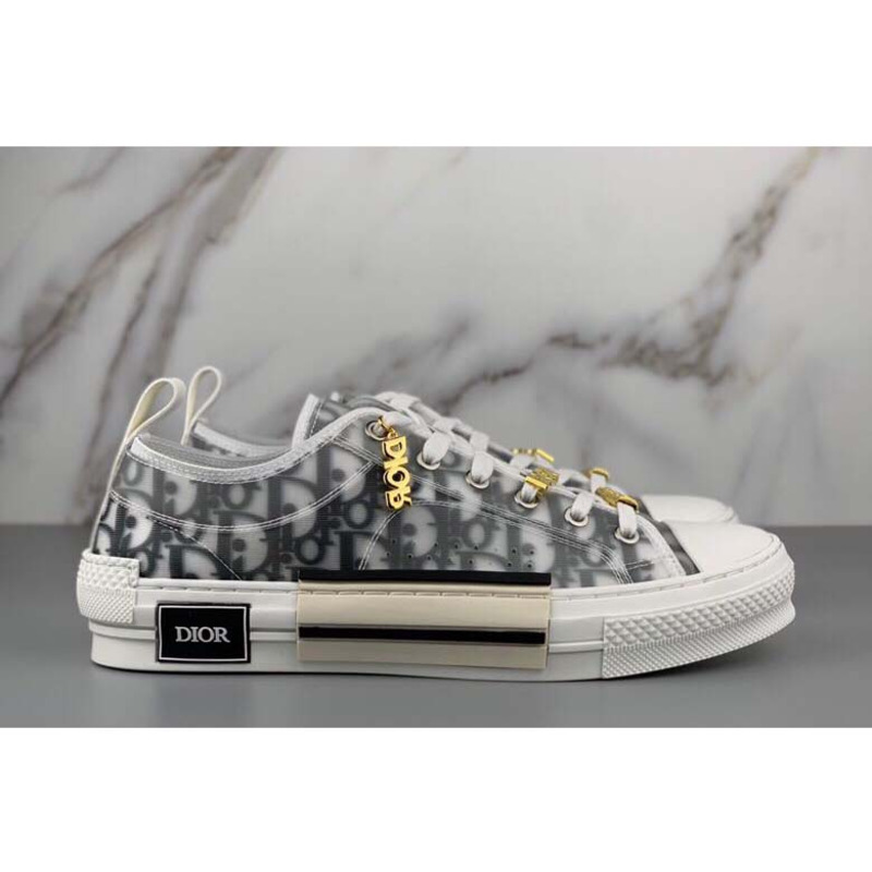 D*or b23 low top sneaker