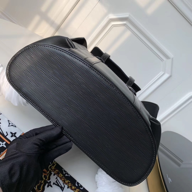 l**is V*t*n christopher pm backpack