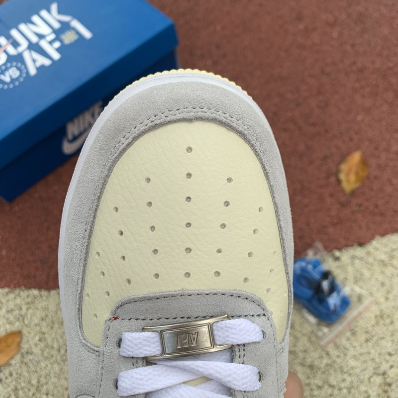 Undefeated X Nike Air Force 1 Grey Blue Snake Print DM8461 001 Sneakers Men Women